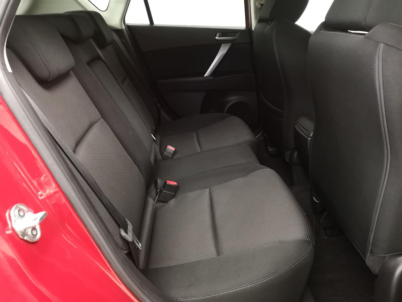 2013 Mazda Axela