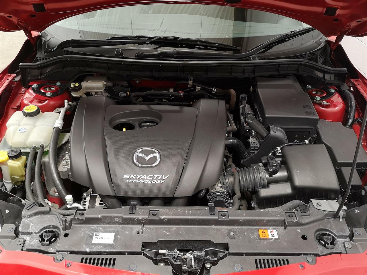 2013 Mazda Axela