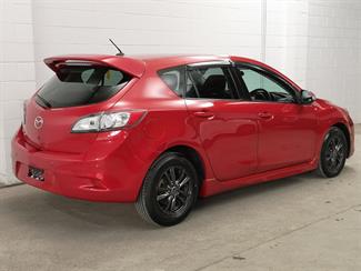 2013 Mazda Axela - Thumbnail