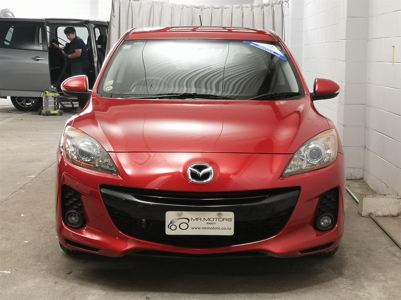 2013 Mazda Axela