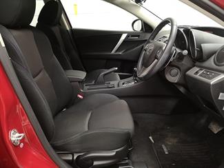 2013 Mazda Axela - Thumbnail
