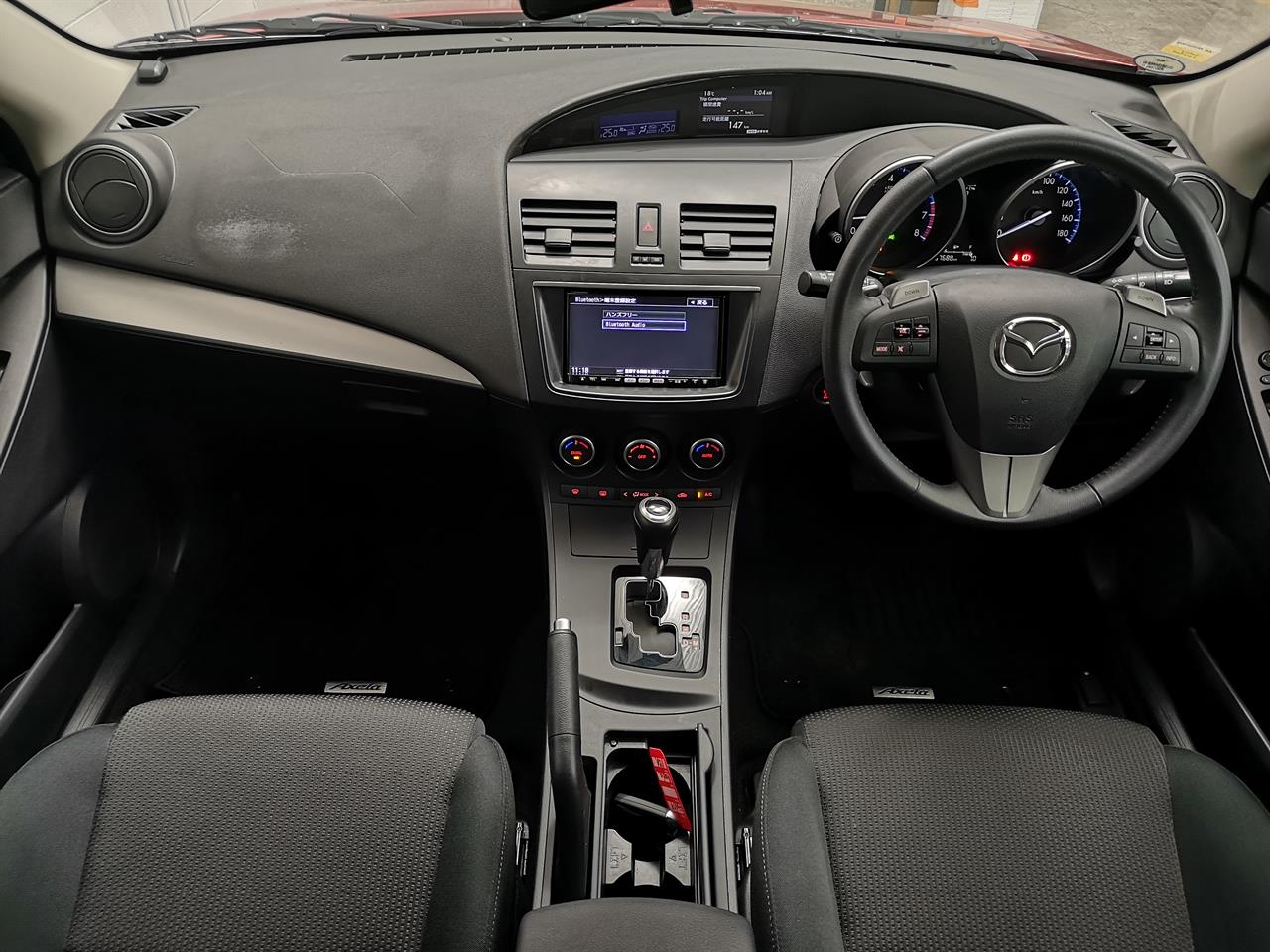 2013 Mazda Axela