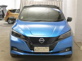 2022 Nissan Leaf - Thumbnail