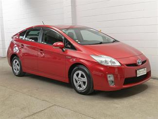 2012 Toyota Prius - Thumbnail