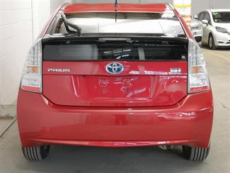 2012 Toyota Prius - Thumbnail