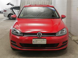 2016 Volkswagen Golf - Thumbnail