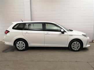 2018 Toyota Corolla - Thumbnail