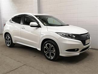 2015 Honda Vezel - Thumbnail