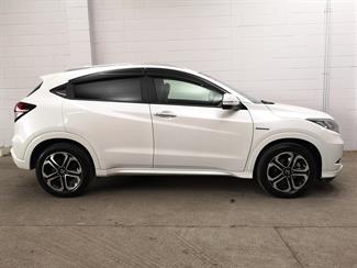 2015 Honda Vezel - Thumbnail