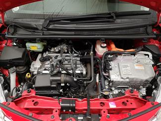 2017 Toyota Vitz - Thumbnail
