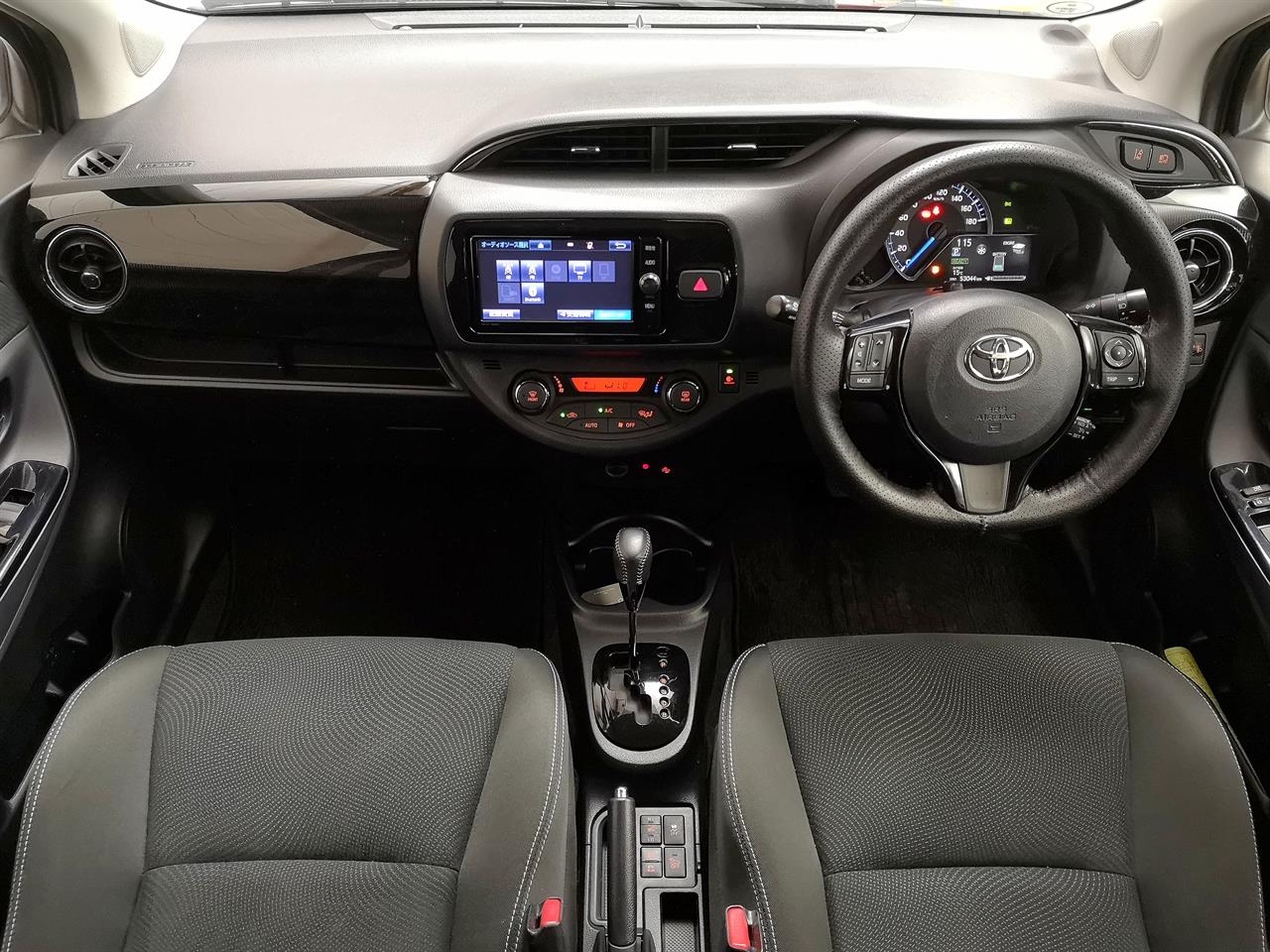2017 Toyota Vitz
