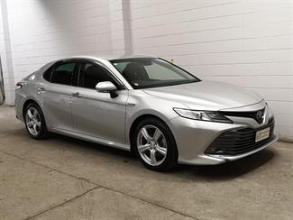 2019 Toyota Camry - Thumbnail