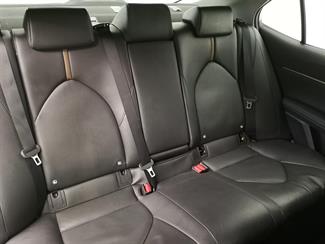 2019 Toyota Camry - Thumbnail
