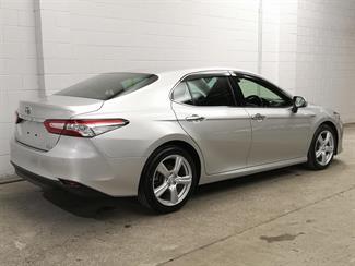 2019 Toyota Camry - Thumbnail