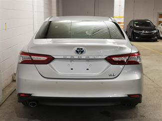 2019 Toyota Camry - Thumbnail