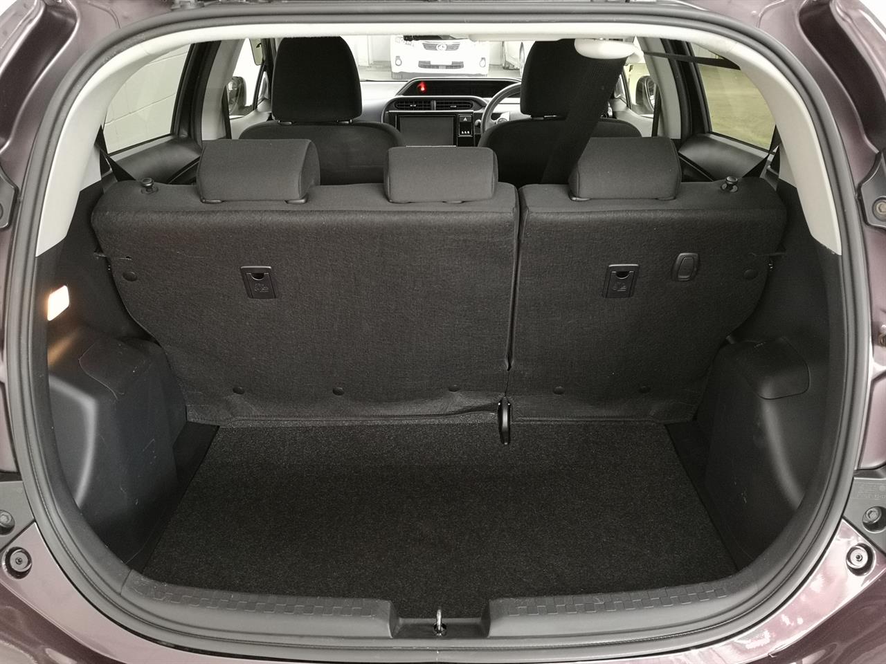 2016 Toyota Aqua