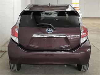 2016 Toyota Aqua - Thumbnail
