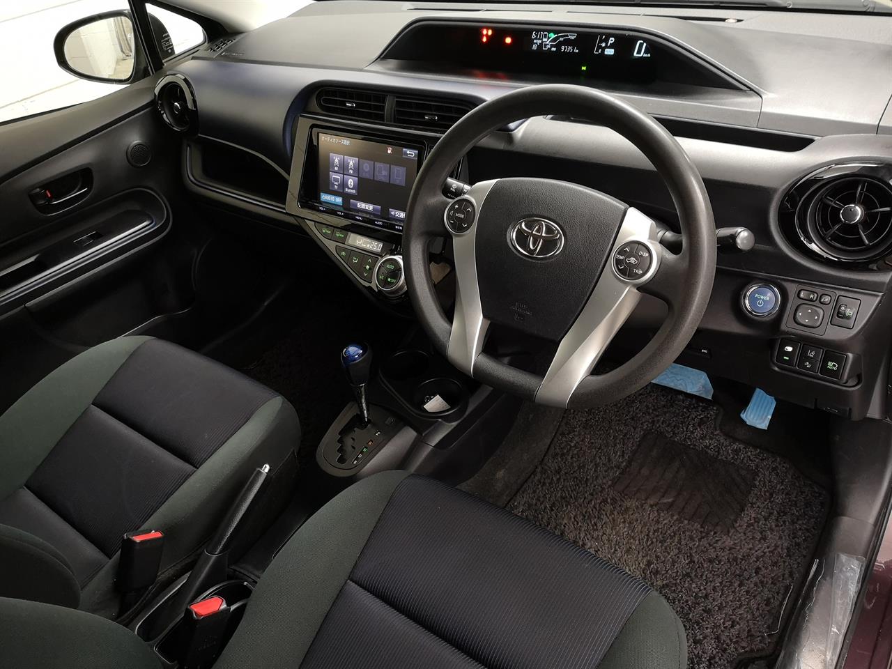 2016 Toyota Aqua