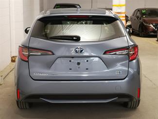 2021 Toyota Corolla - Thumbnail
