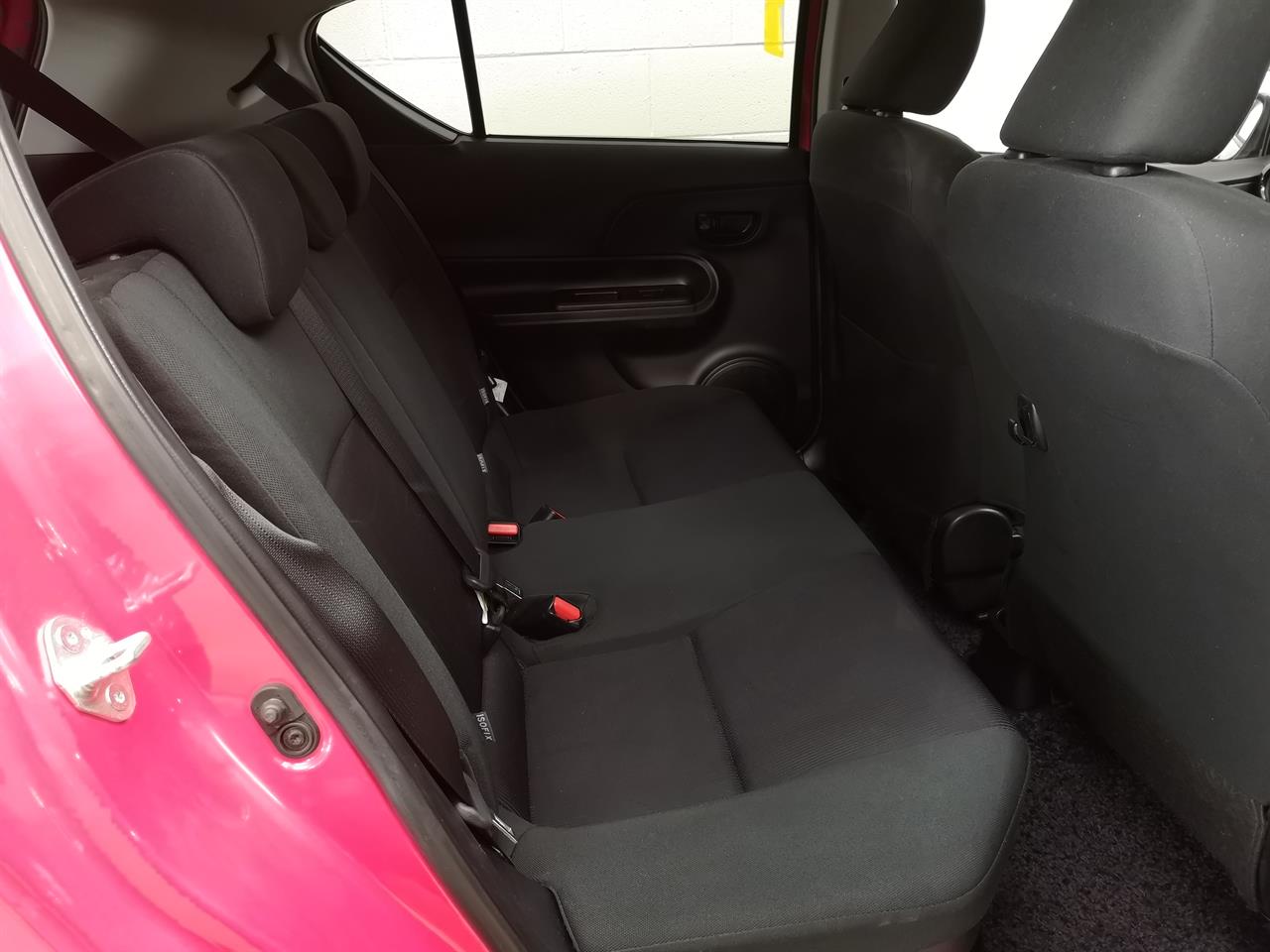 2016 Toyota Aqua