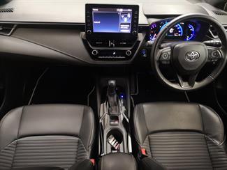 2020 Toyota Corolla - Thumbnail