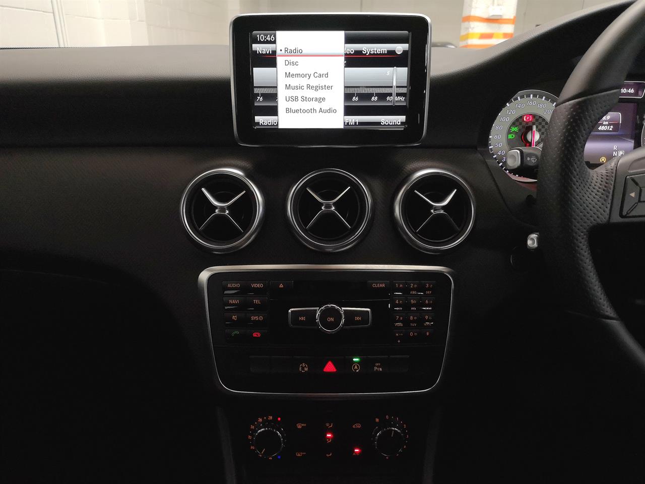 2015 Mercedes-Benz A 180