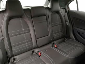 2015 Mercedes-Benz A 180 - Thumbnail