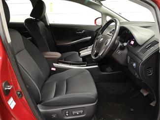 2016 Toyota Sai - Thumbnail