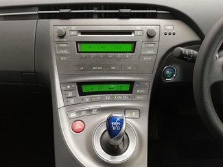 2012 Toyota Prius - Thumbnail