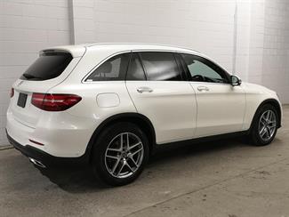 2018 Mercedes-Benz GLC 200 - Thumbnail
