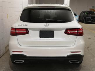 2018 Mercedes-Benz GLC 200 - Thumbnail