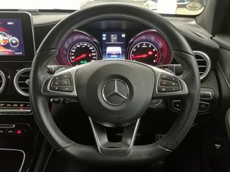 2018 Mercedes-Benz GLC 200 - Thumbnail
