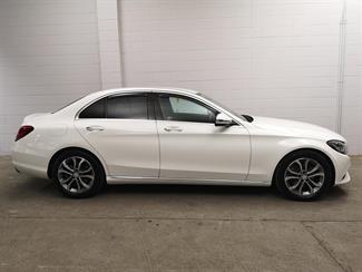 2017 Mercedes-Benz C 220 - Thumbnail