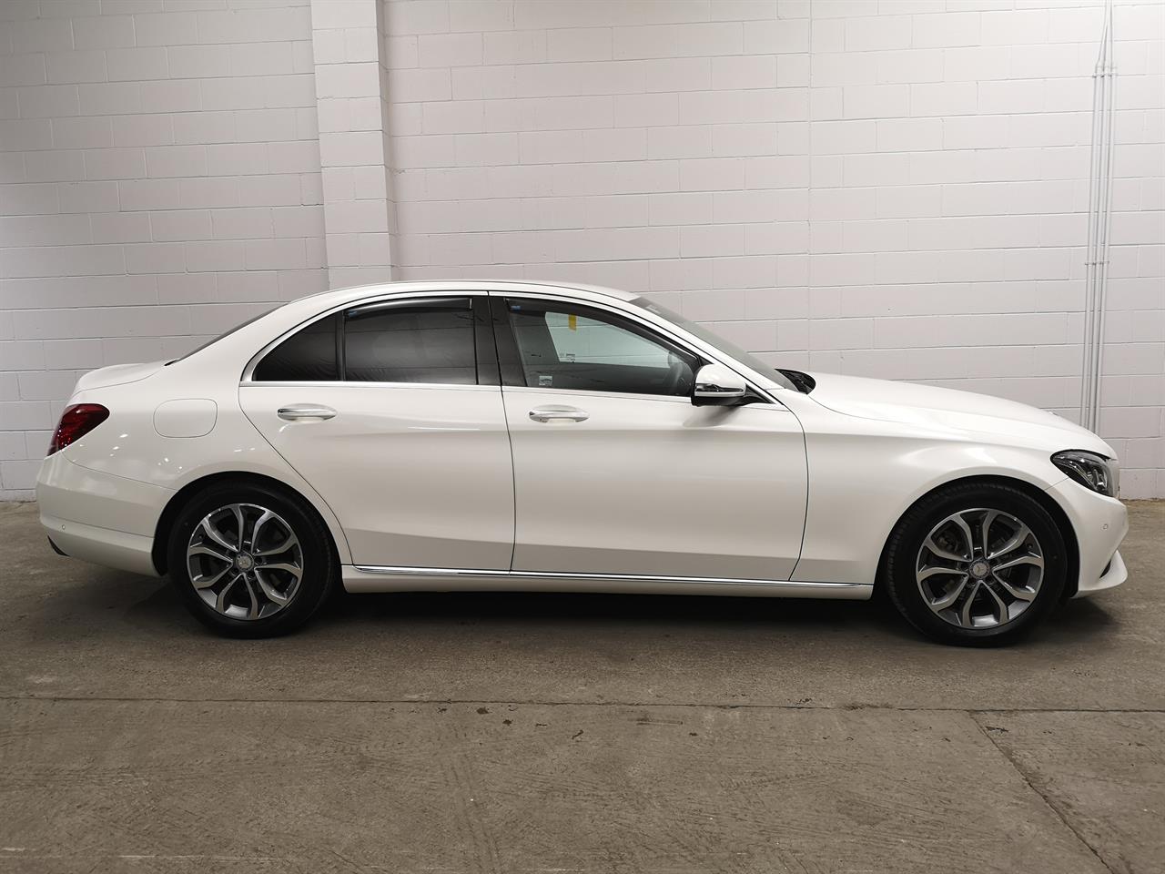 2017 Mercedes-Benz C 220