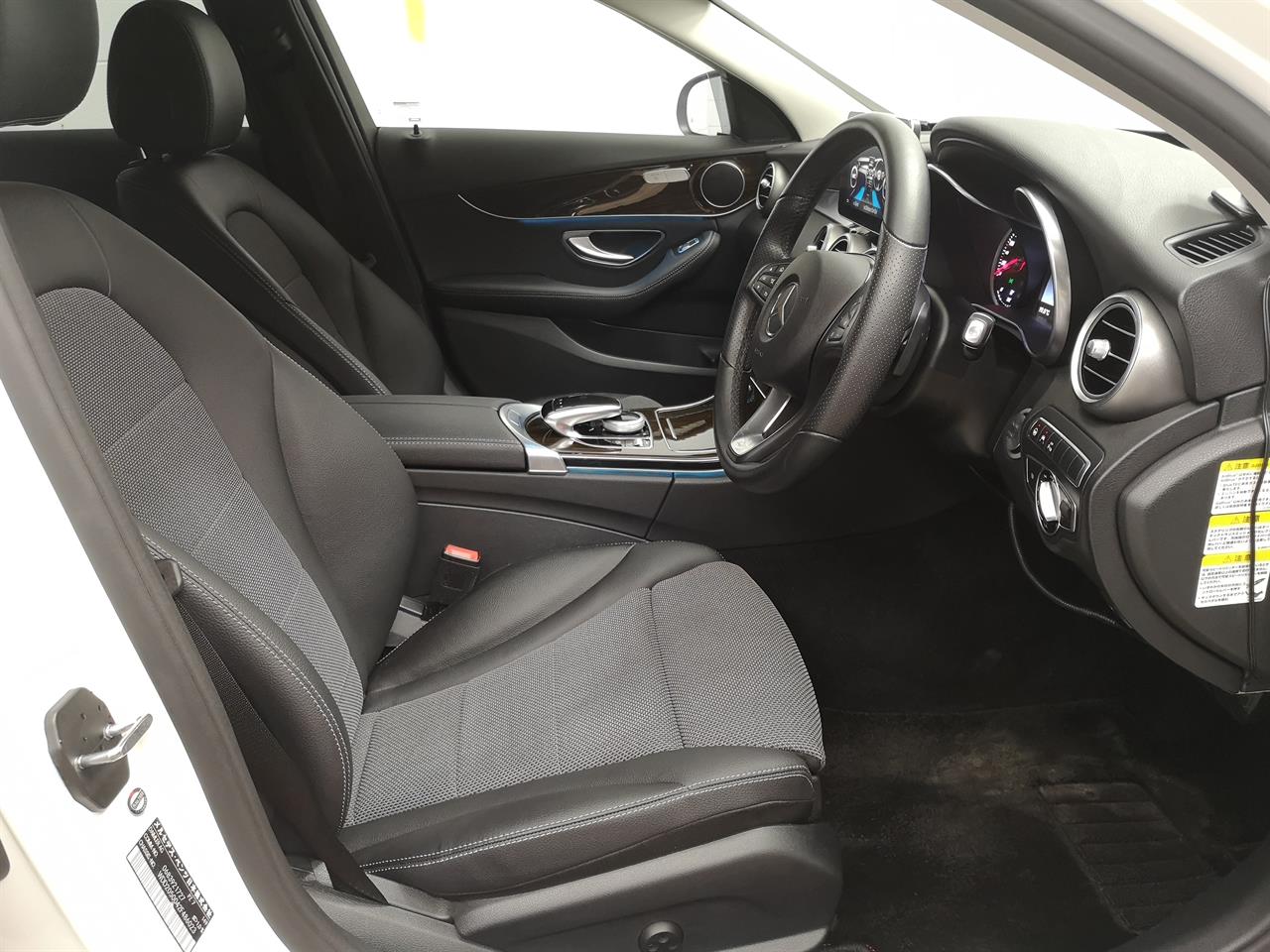 2017 Mercedes-Benz C 220