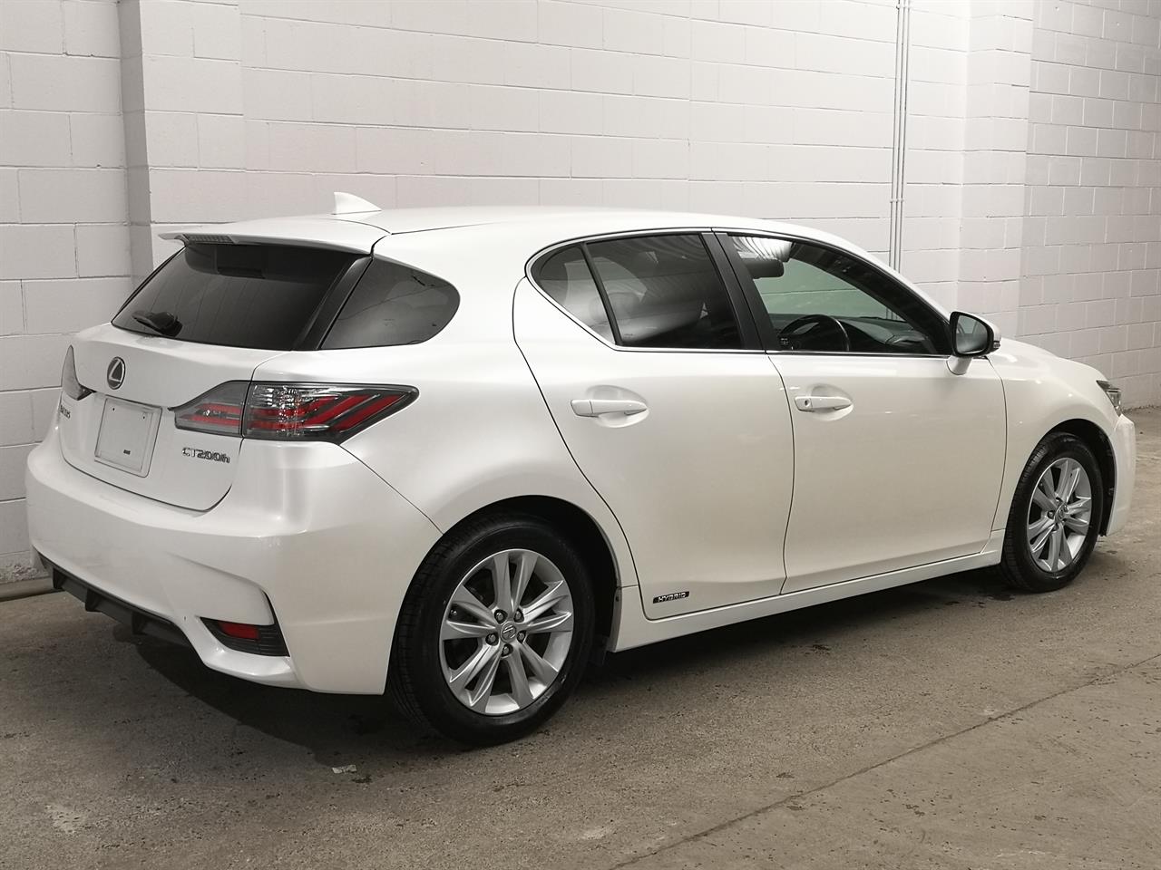 2015 Lexus CT 200H