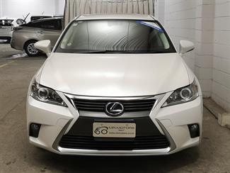 2015 Lexus CT 200H - Thumbnail