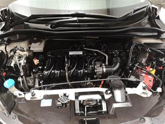 2014 Honda Vezel - Thumbnail