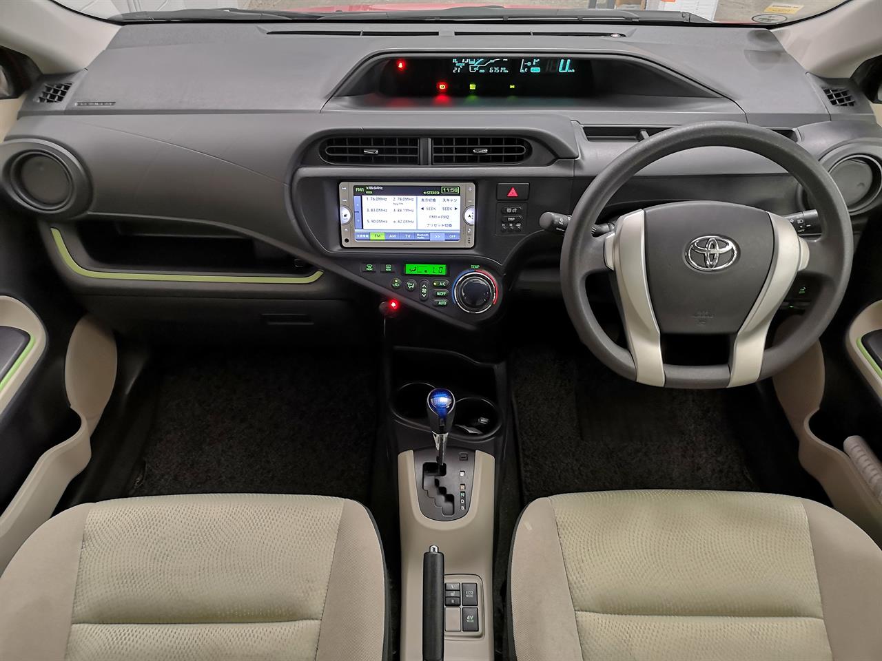 2013 Toyota Aqua
