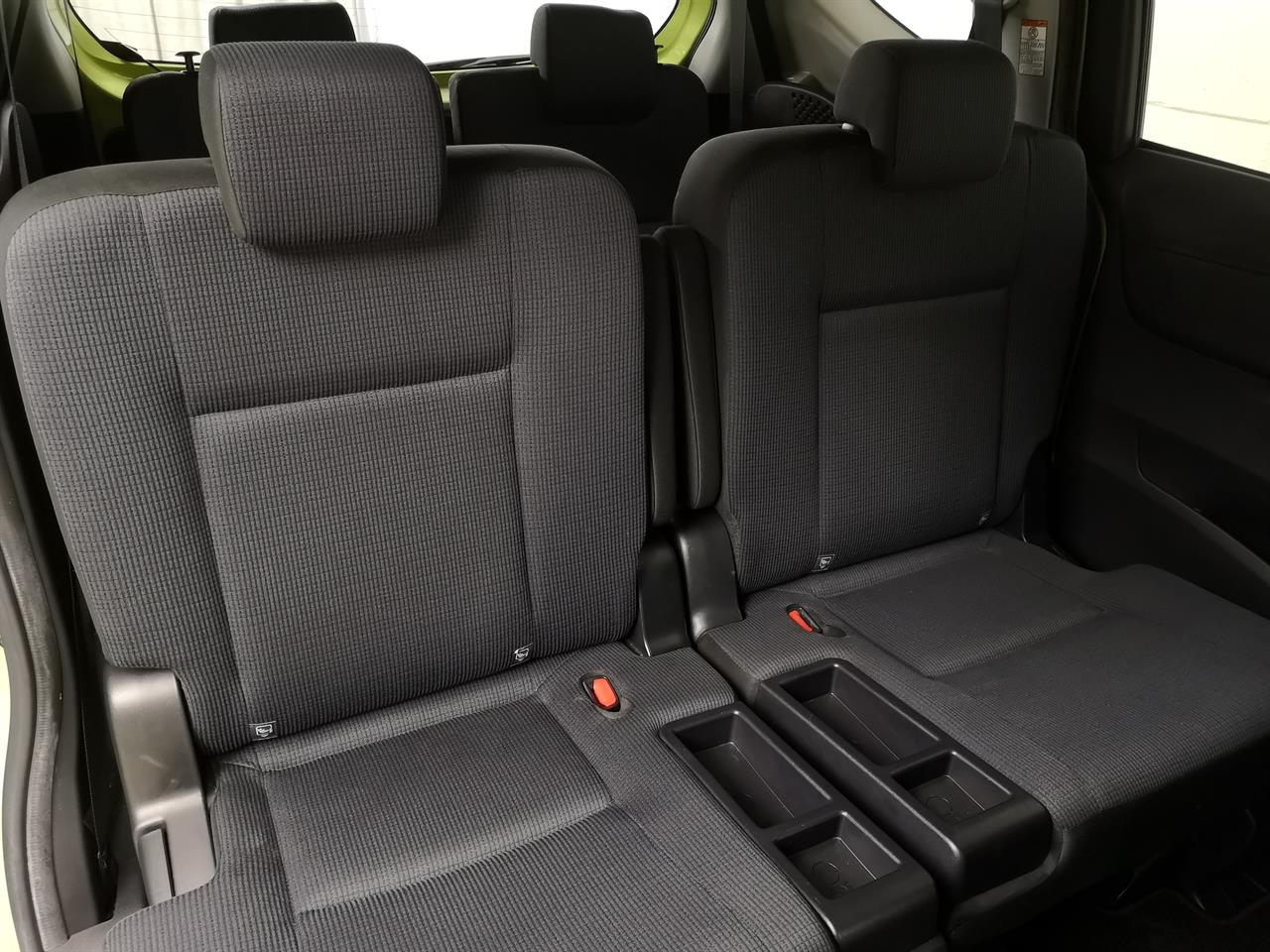 2017 Toyota Sienta