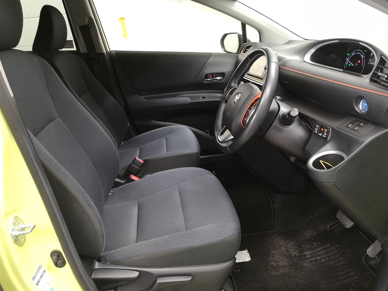 2017 Toyota Sienta