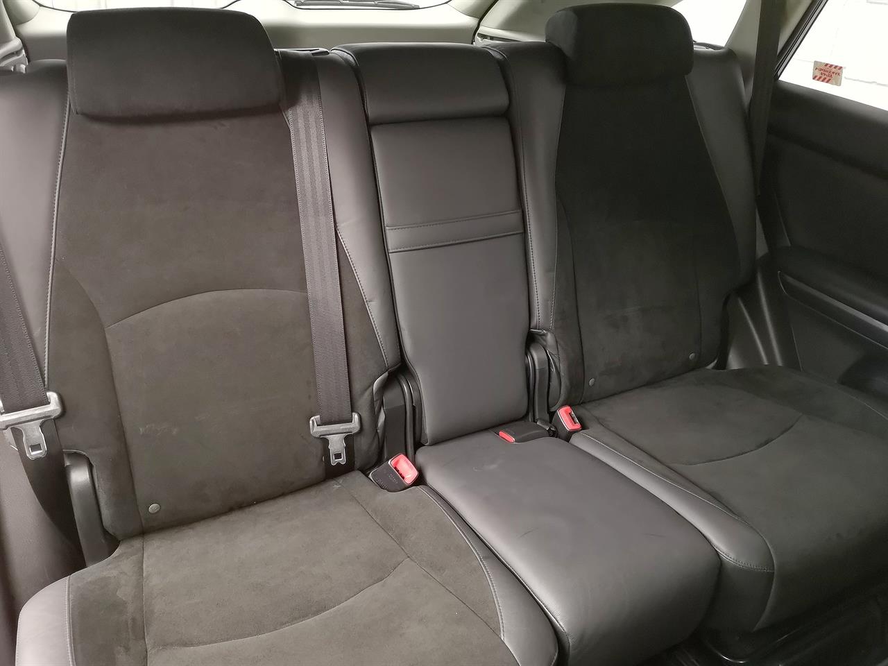 2012 Toyota Harrier