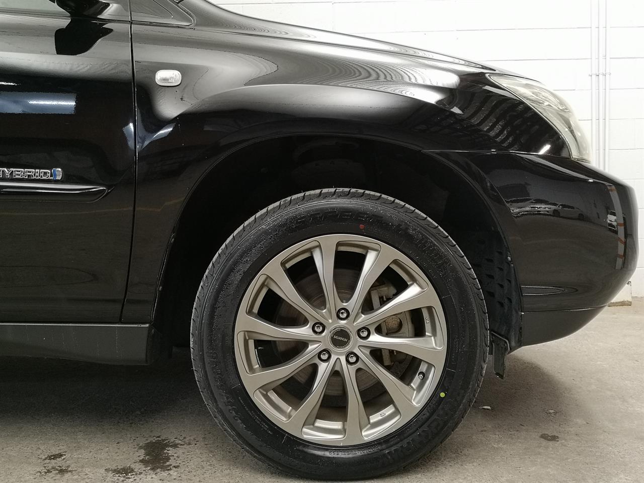 2012 Toyota Harrier
