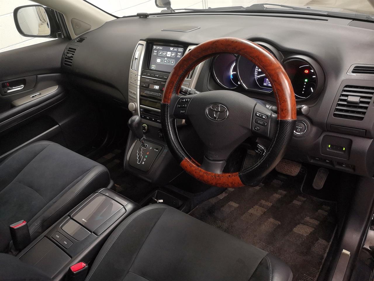 2012 Toyota Harrier