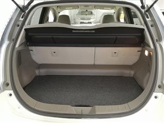 2012 Nissan Leaf - Thumbnail