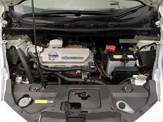2012 Nissan Leaf - Thumbnail