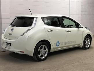 2012 Nissan Leaf - Thumbnail