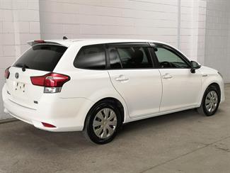 2015 Toyota Corolla - Thumbnail