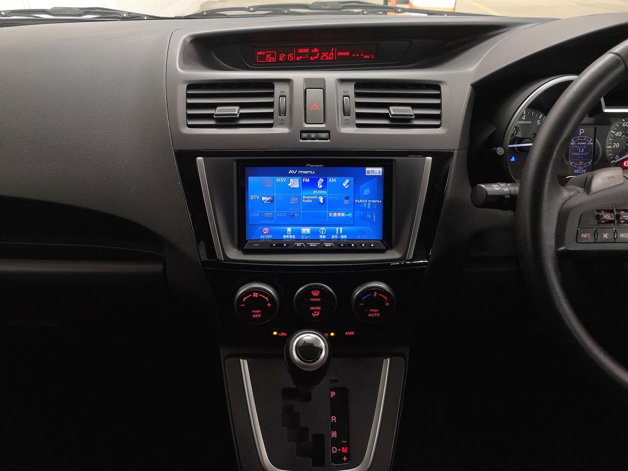 2013 Mazda Premacy