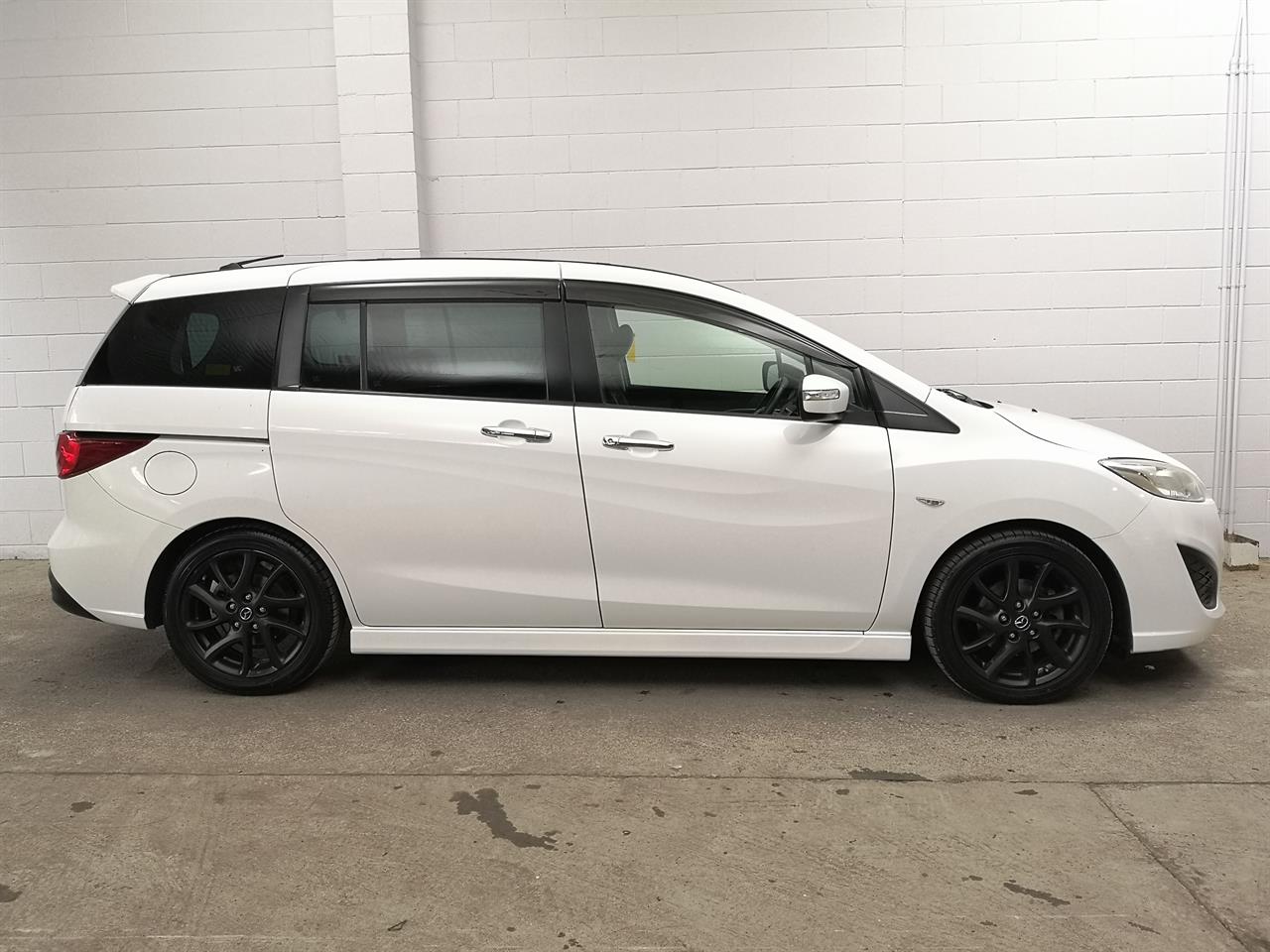 2013 Mazda Premacy